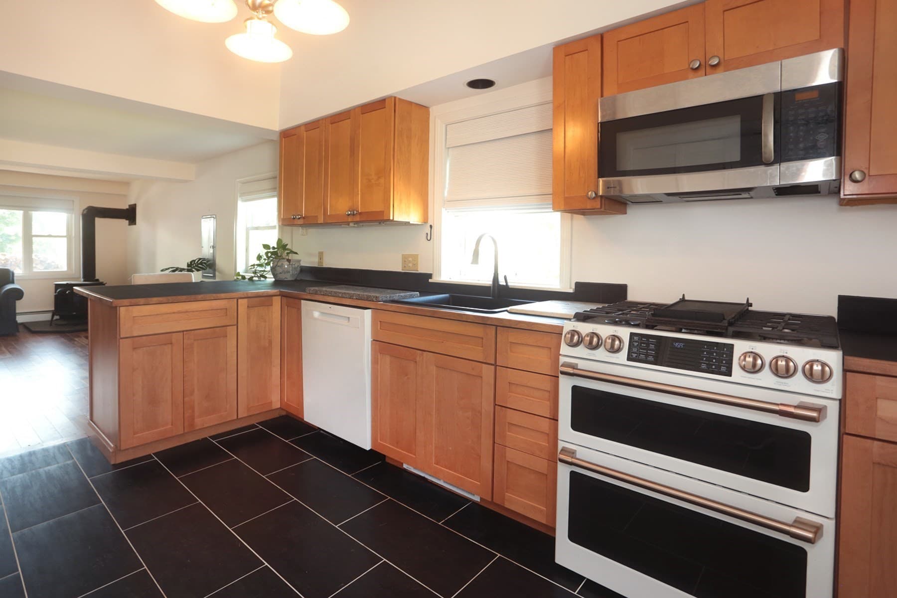 Single Family Residence at 15 Clark Rd, Ipswich MA 01938, Ipswich, photo 8 of 29