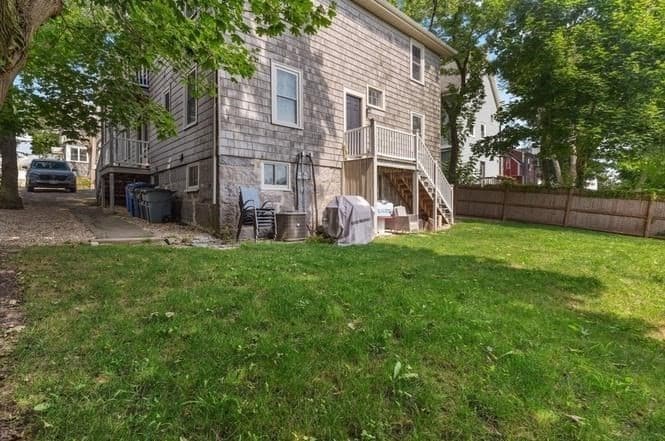 4 Family at 183 Whitwell St, Quincy MA 02169, Quincy, photo 14 of 19