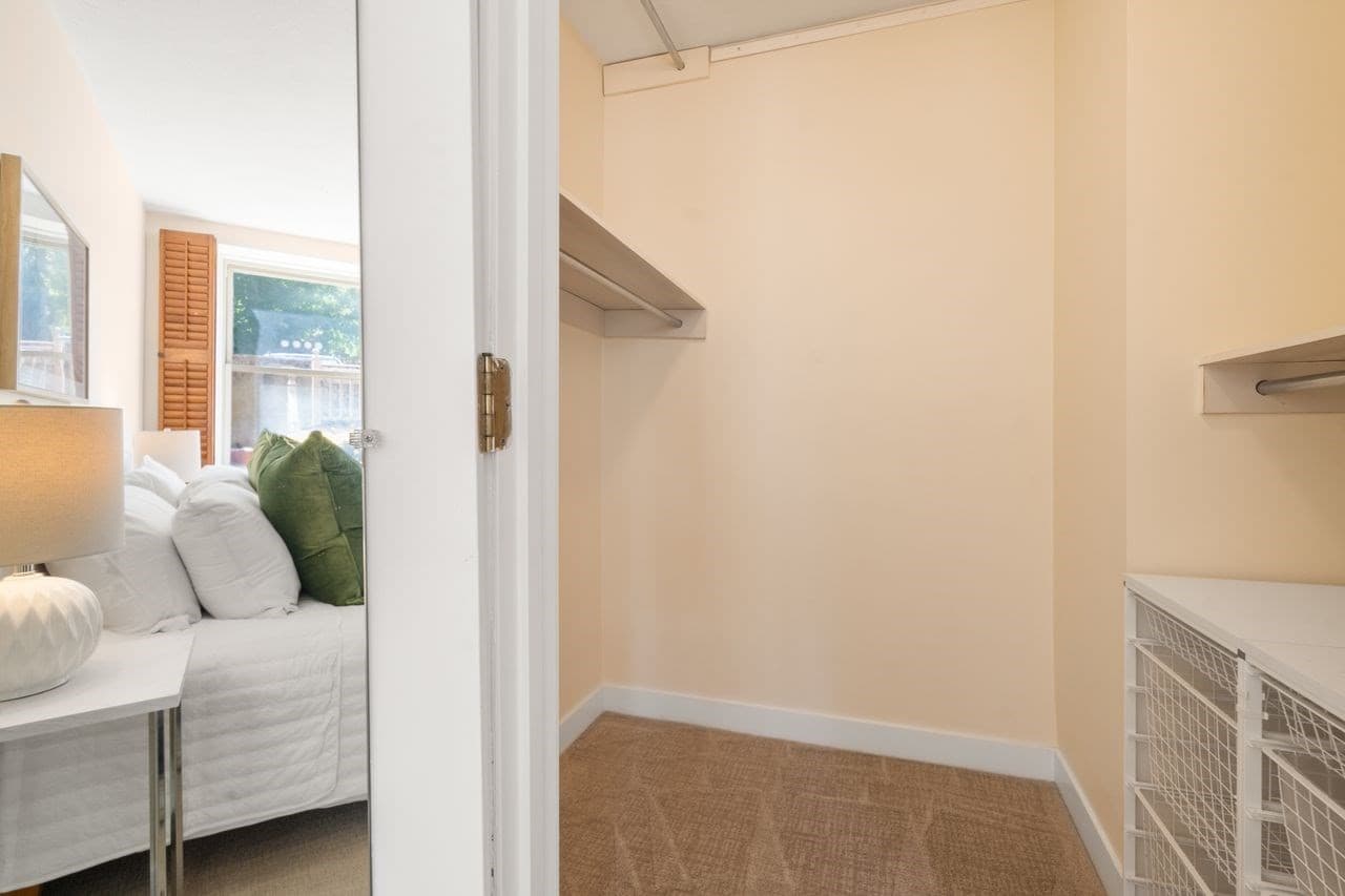 Condominium at 110 Washington Park # 2, Newton MA 02460, Newton, photo 9 of 17