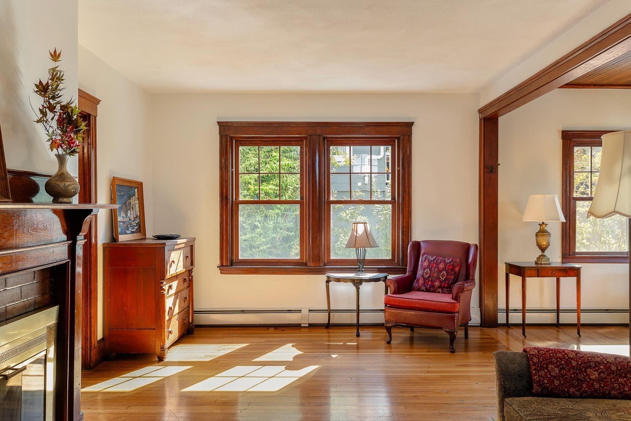 Single Family Residence at 4 Stone Ave, Winchester MA 01890, Winchester, photo 4 of 38