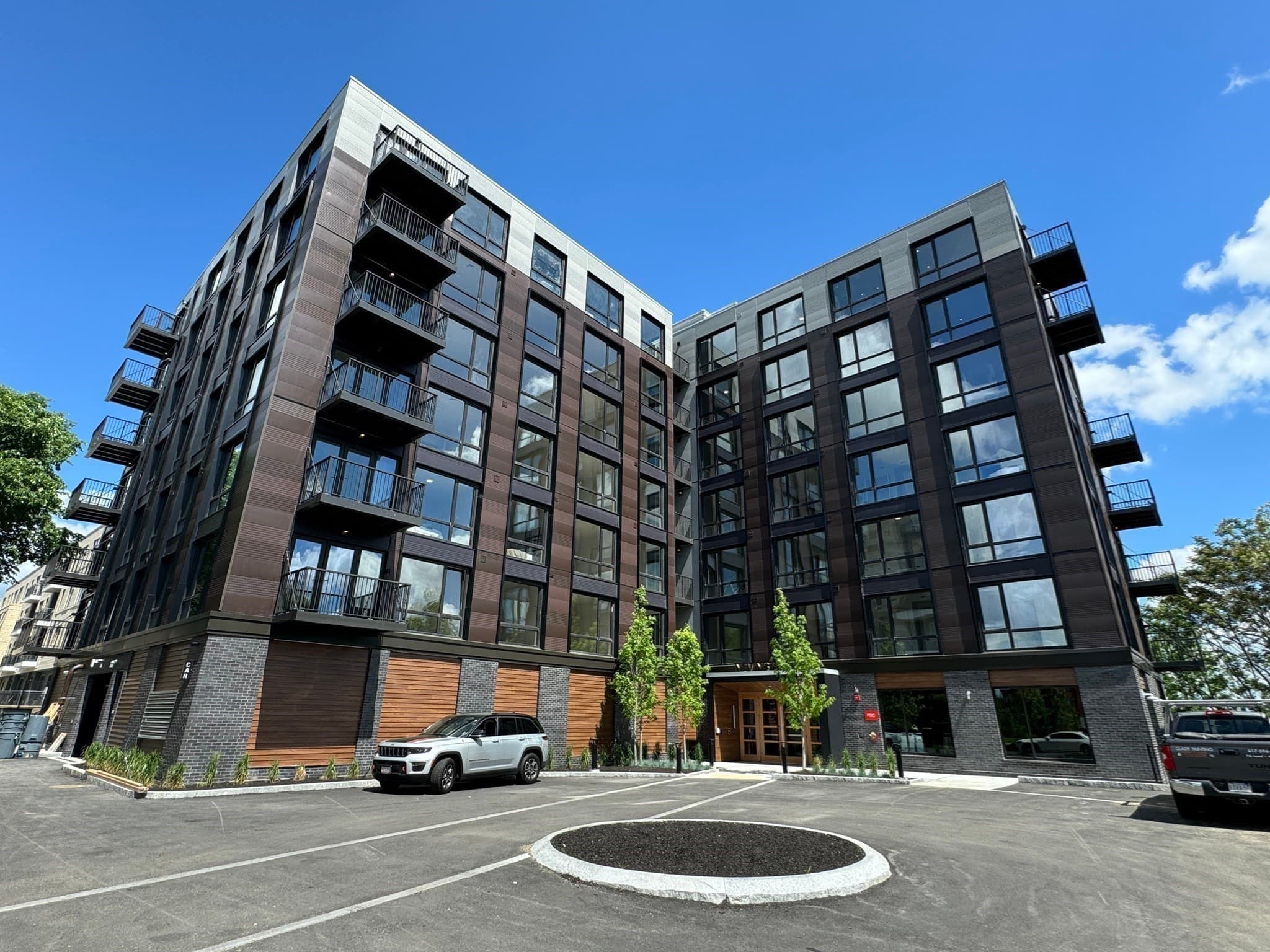 1 Nevins Hill Way # 605, Boston MA 02135