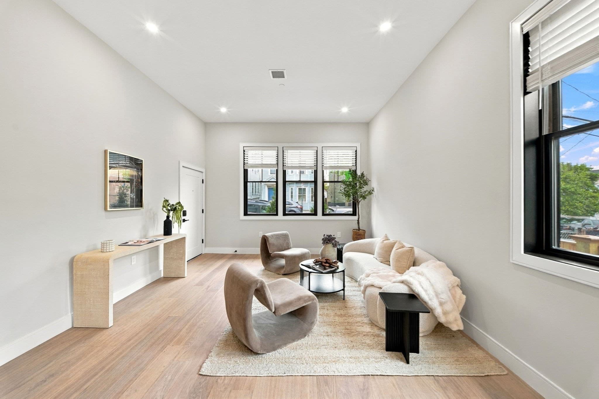 Condominium at 66 Homer Street # 1, Boston MA 02128, Boston, photo 12 of 42