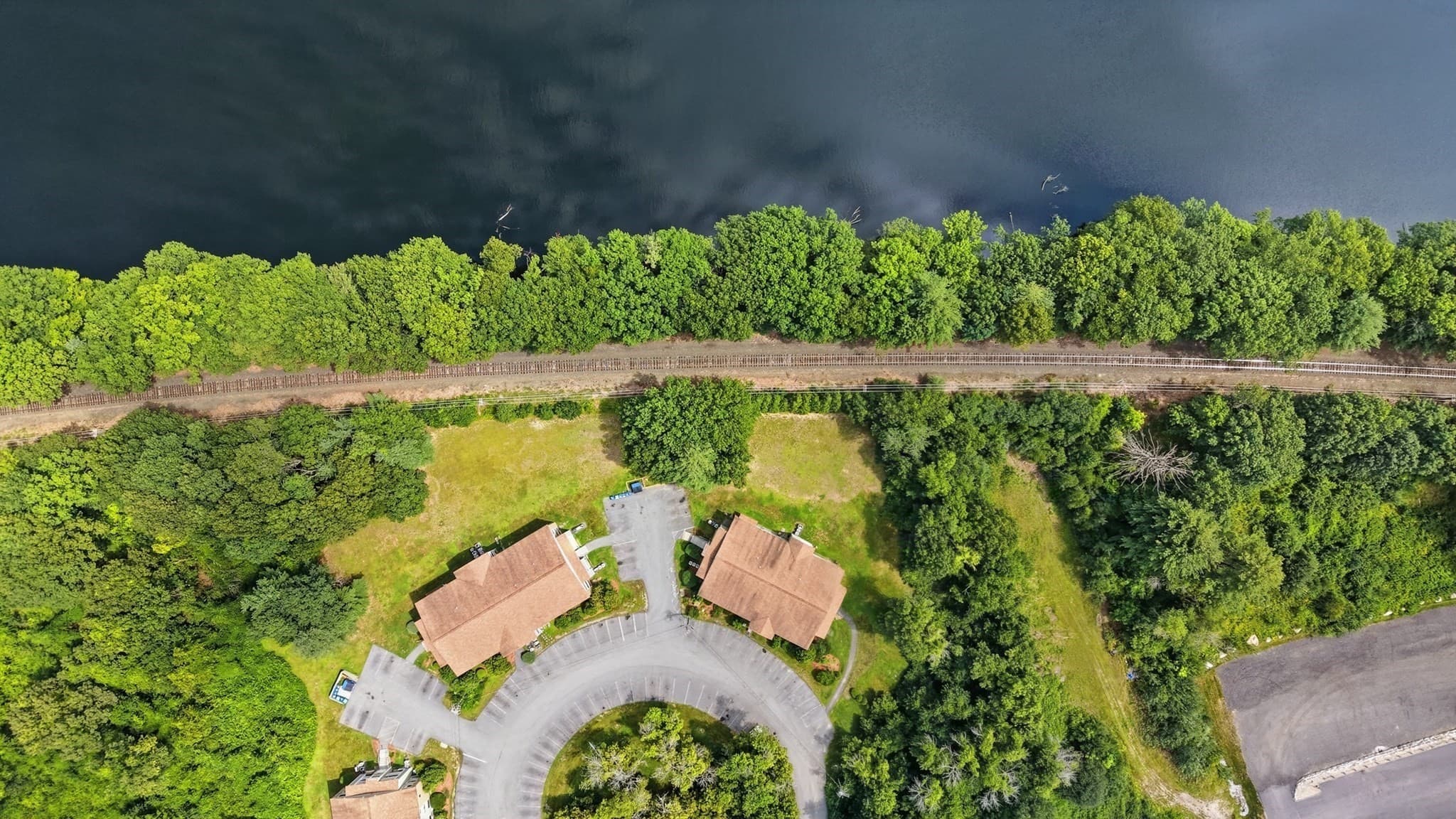 Condominium at 3 Bridgeview Circle # 57, Tyngsborough MA 01879, Tyngsborough, photo 2 of 19
