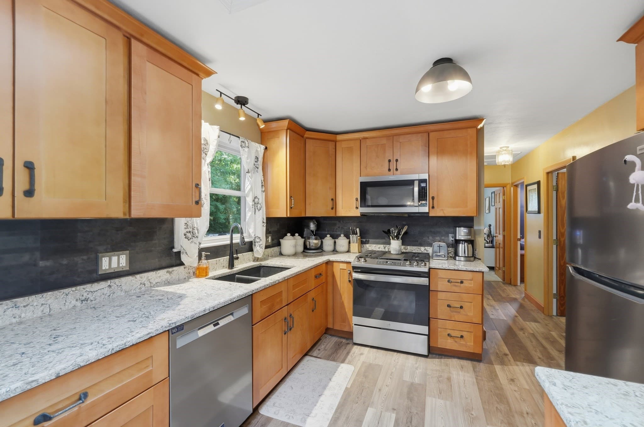 Single Family Residence at 50 Naples St., Leominster MA 01453, Leominster, photo 3 of 37