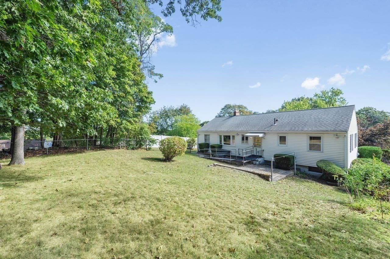Single Family Residence at 195 Temple Road, Waltham MA 02452, Waltham, photo 32 of 33