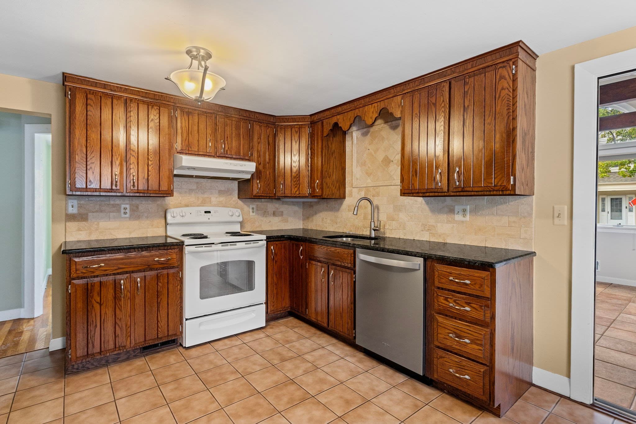 Single Family Residence at 50 Main St, Foxboro MA 02035, Foxboro, photo 7 of 41