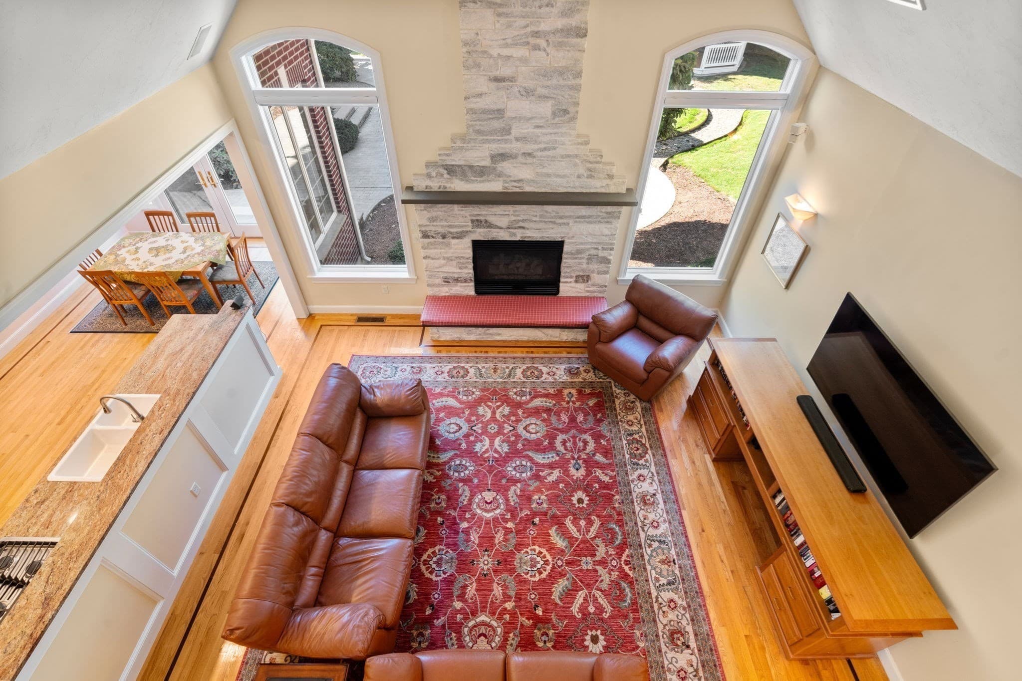 Single Family Residence at 5 Elizabeth Way, Lynnfield MA 01940, Lynnfield, photo 8 of 42
