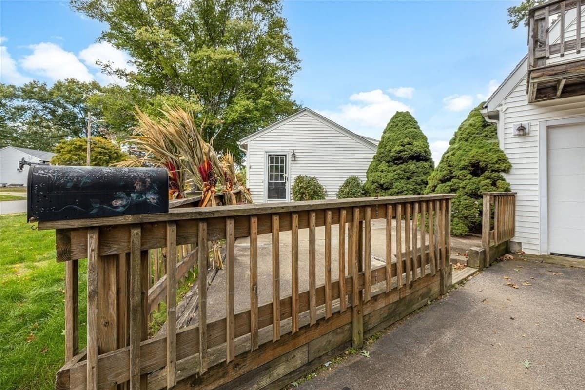 Single Family Residence at 29 Bonneau Street, North Attleboro MA 02760, North Attleboro, photo 33 of 42