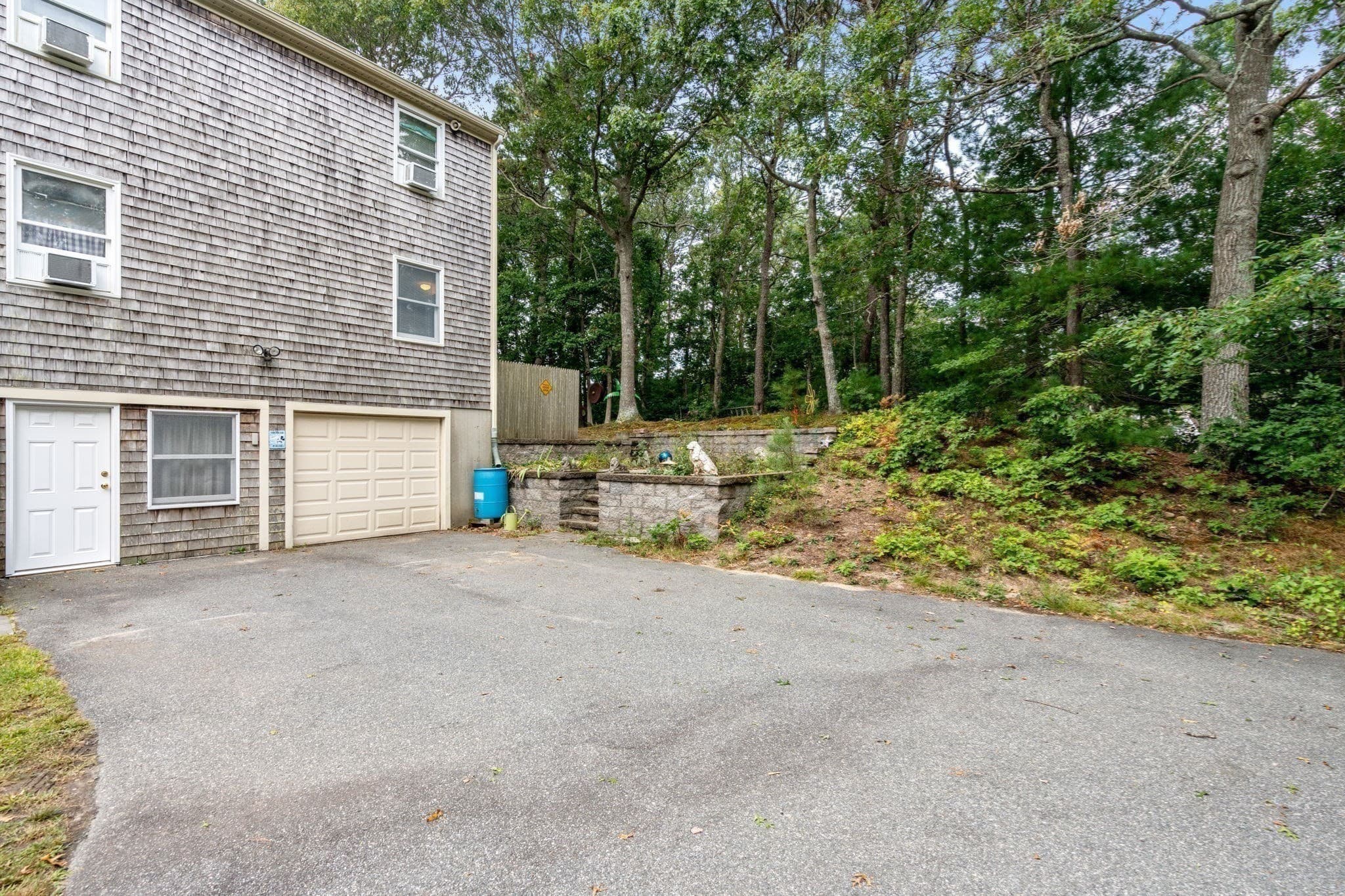 Single Family Residence at 12 Eldridge Street Ext, Bourne MA 02532, Bourne, photo 37 of 41