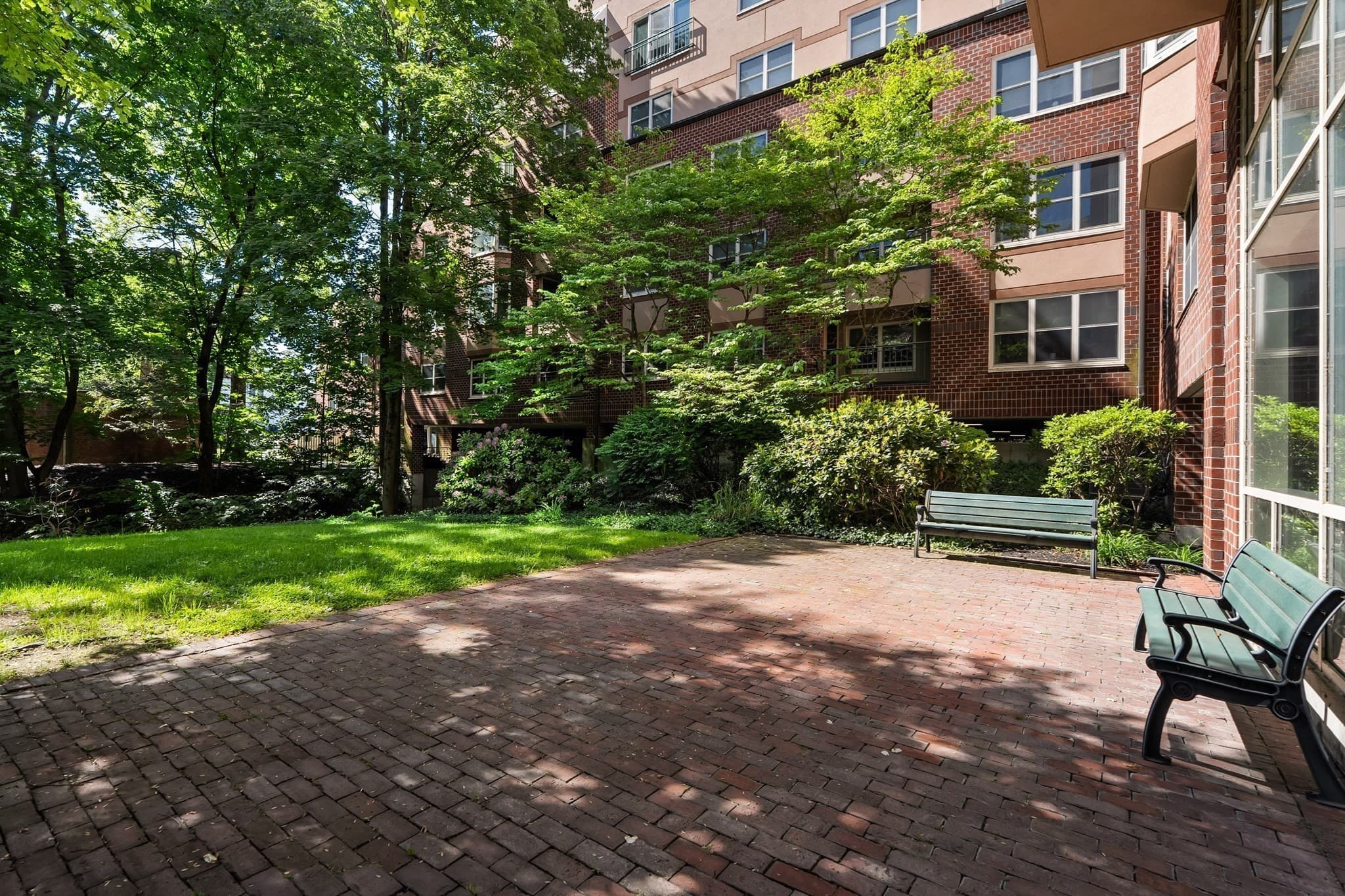 Condominium at 1 Watermill Pl # 121, Arlington MA 02476, Arlington, photo 37 of 39