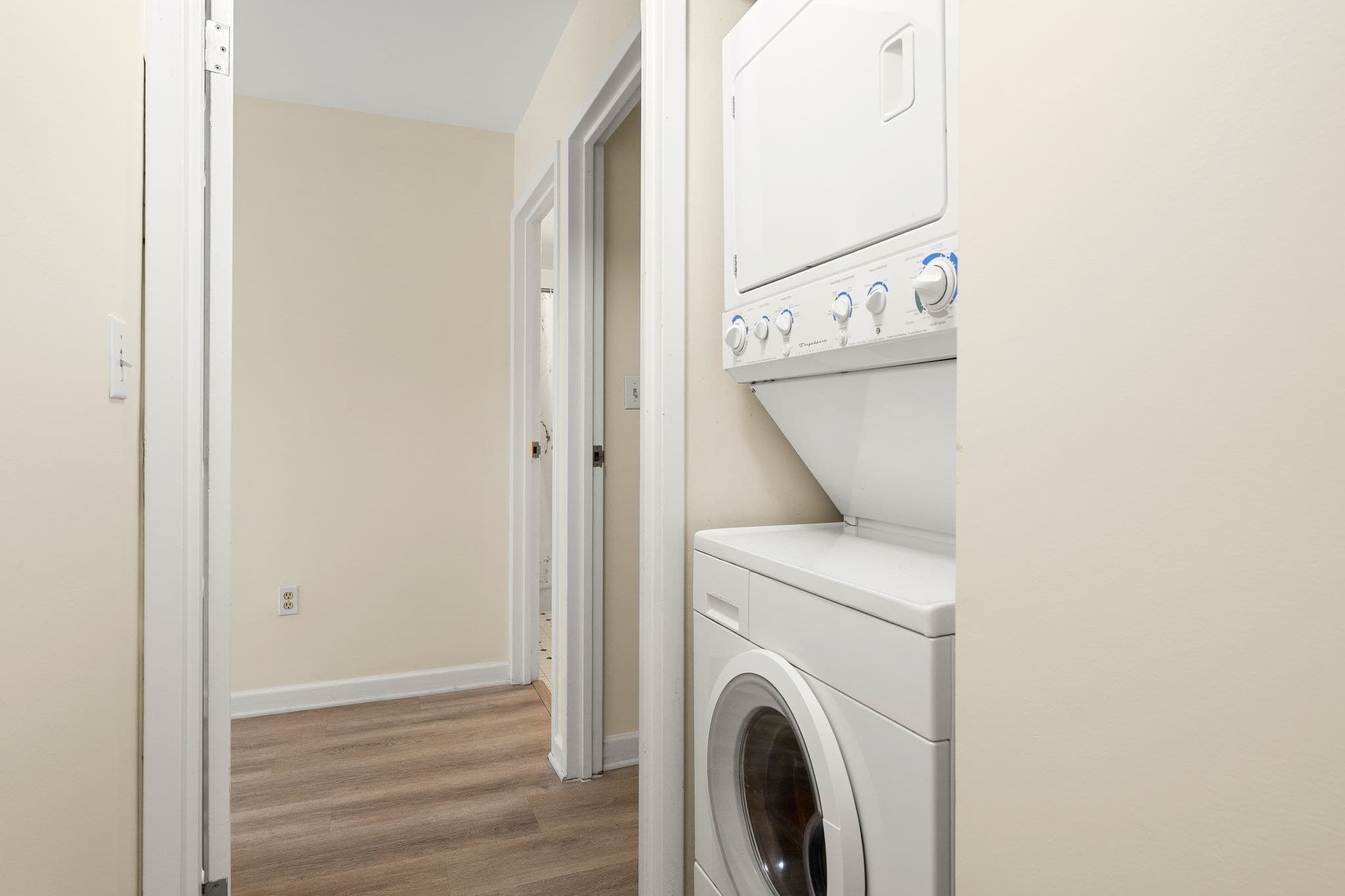 Condominium at 1 Watermill Pl # 121, Arlington MA 02476, Arlington, photo 29 of 39