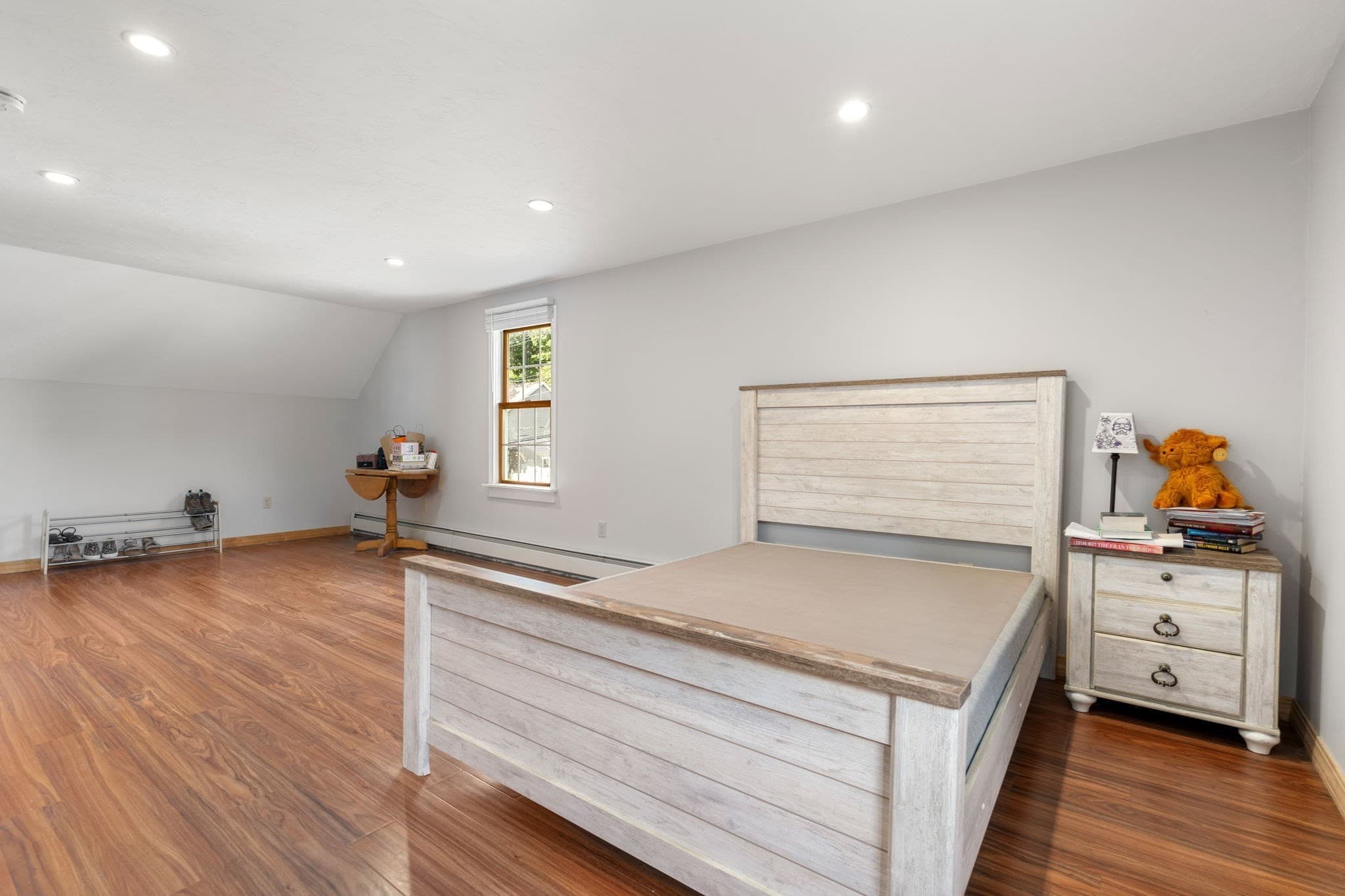 Single Family Residence at 134 Commonwealth Ave, Worcester MA 01604, Worcester, photo 16 of 26