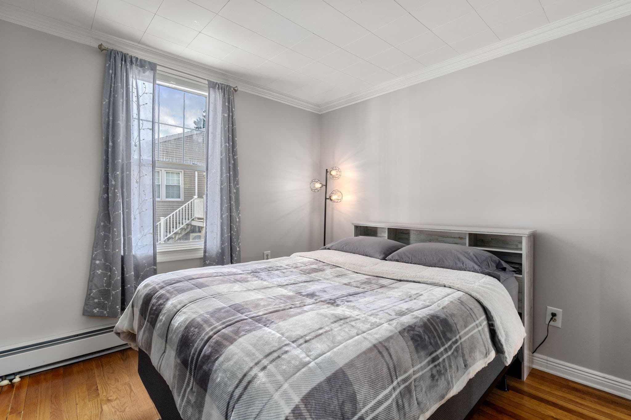 Single Family Residence at 134 Commonwealth Ave, Worcester MA 01604, Worcester, photo 8 of 26