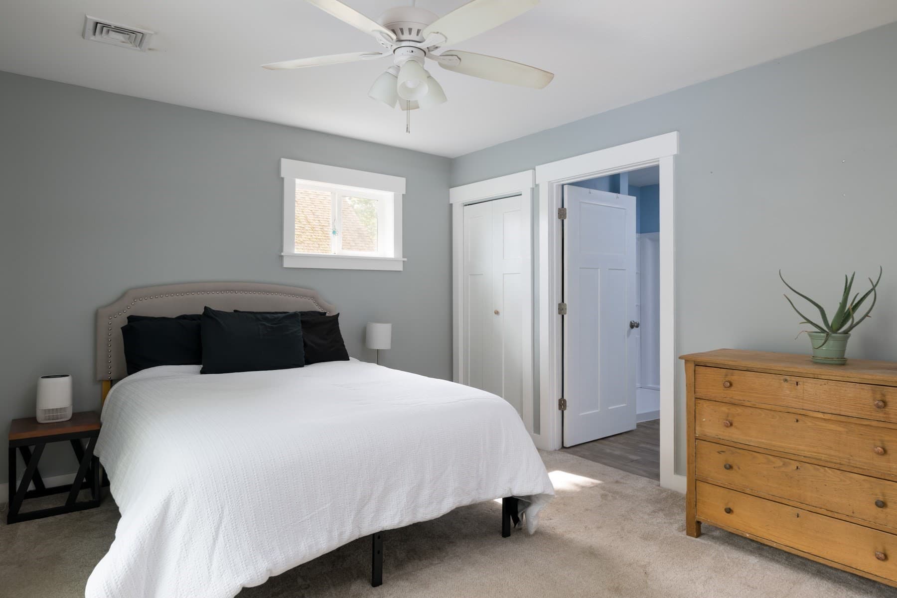 Single Family Residence at 18 Elmwood St, Wareham MA 02571, Wareham, photo 13 of 33