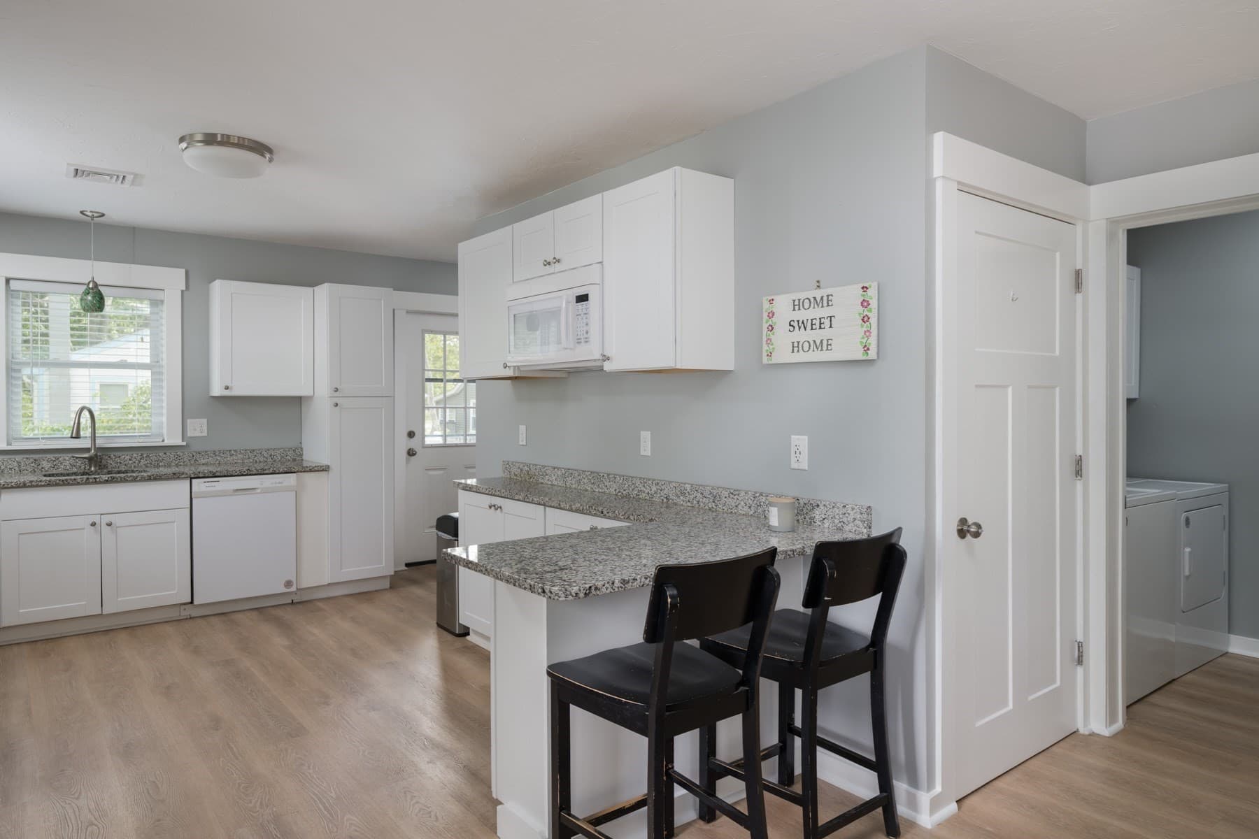 Single Family Residence at 18 Elmwood St, Wareham MA 02571, Wareham, photo 11 of 33