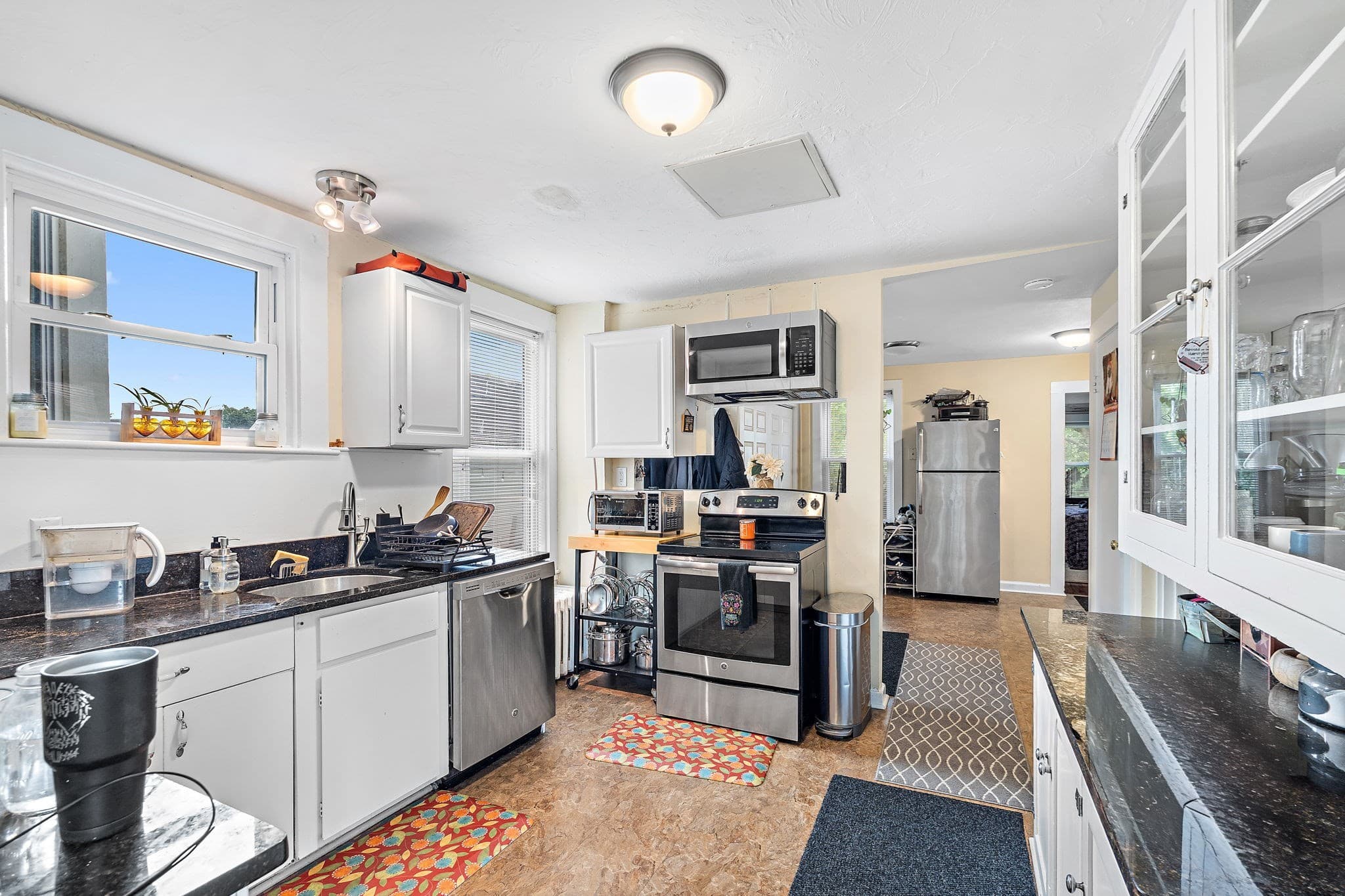 2 Family - 2 Units Up/Down at 46 Summer, Westborough MA 01581, Westborough, photo 8 of 25
