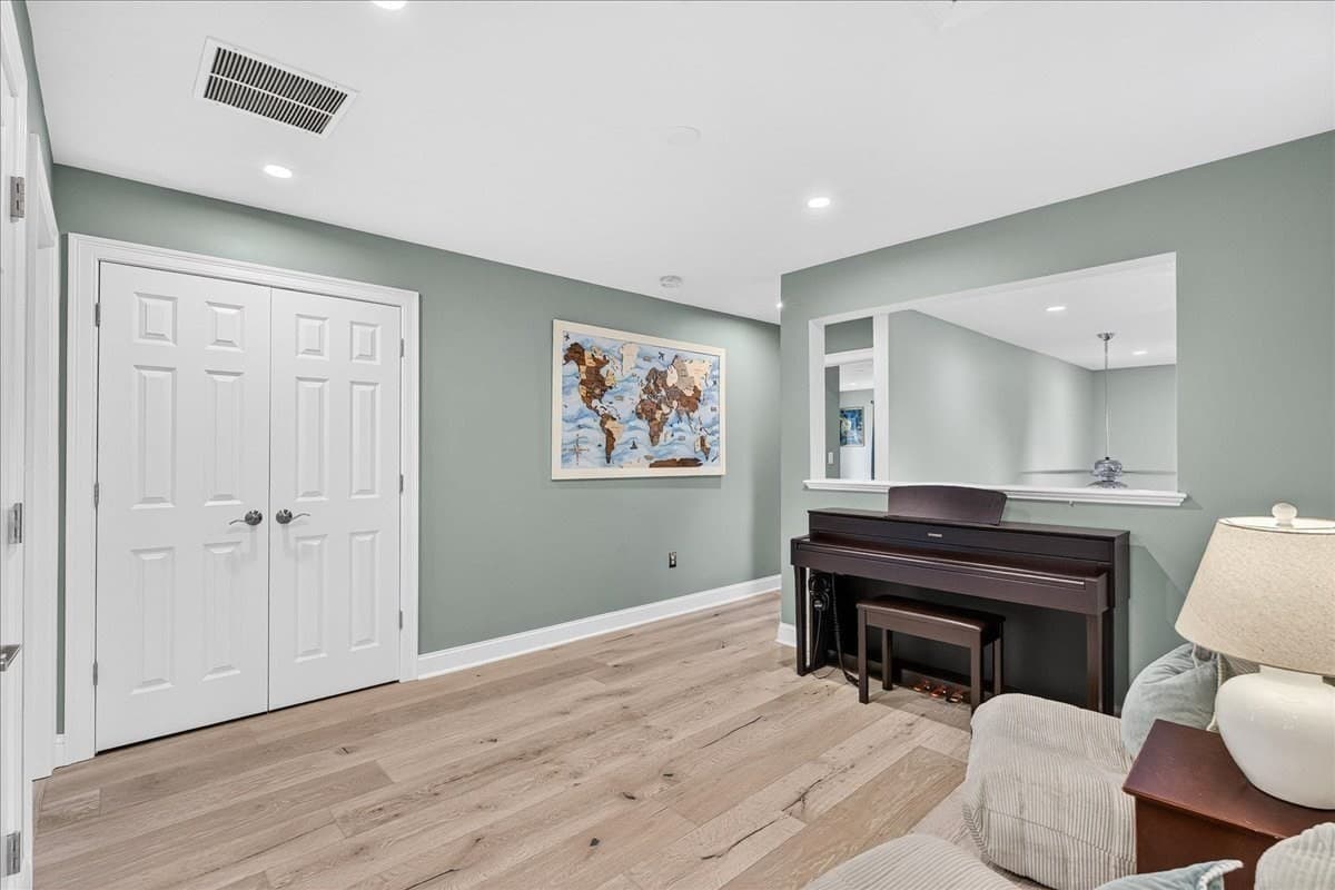 Single Family Residence at 45 Saw Mill Ln, Rockland MA 02370, Rockland, photo 17 of 38