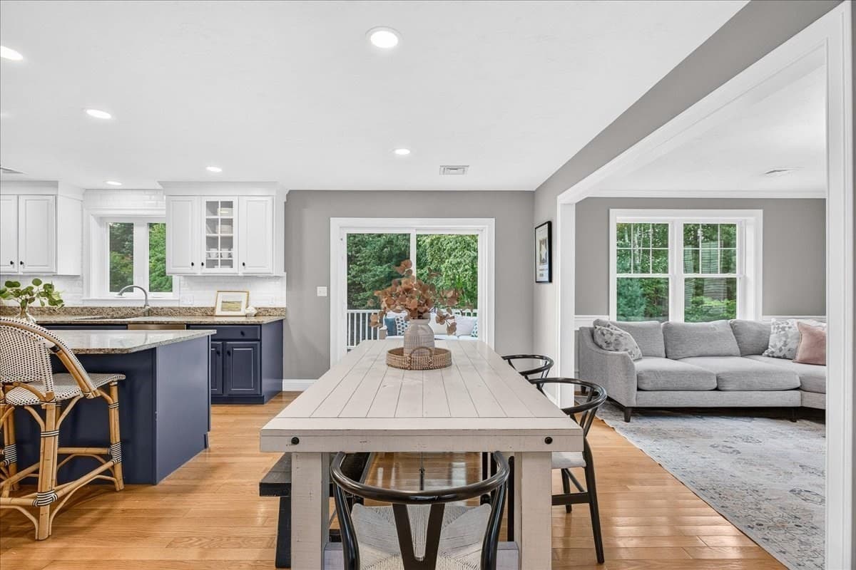 Single Family Residence at 45 Saw Mill Ln, Rockland MA 02370, Rockland, photo 7 of 38