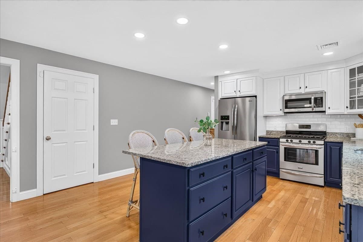 Single Family Residence at 45 Saw Mill Ln, Rockland MA 02370, Rockland, photo 14 of 38