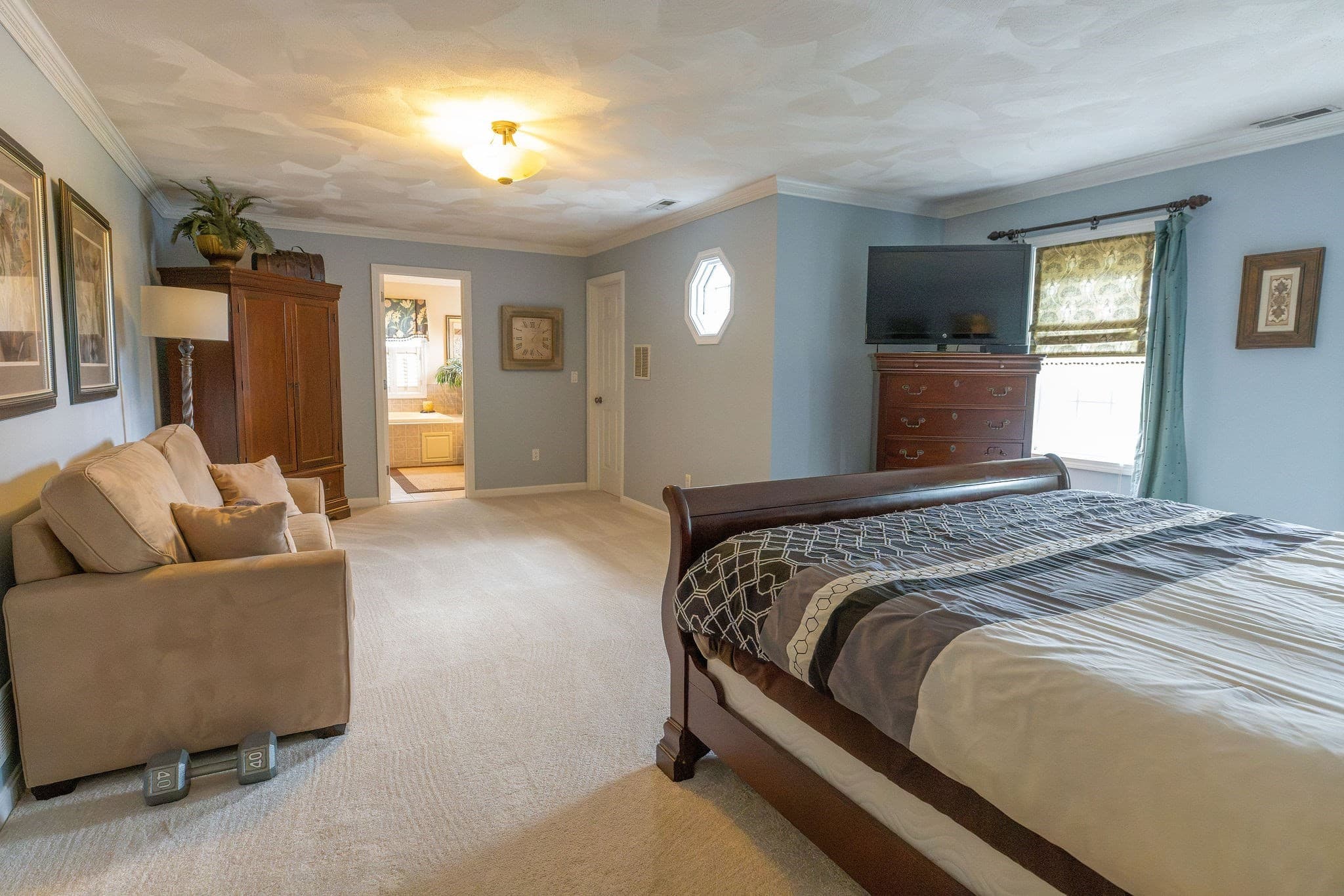 Single Family Residence at 1 Gooseneck Ln, Westford MA 01886, Westford, photo 12 of 29