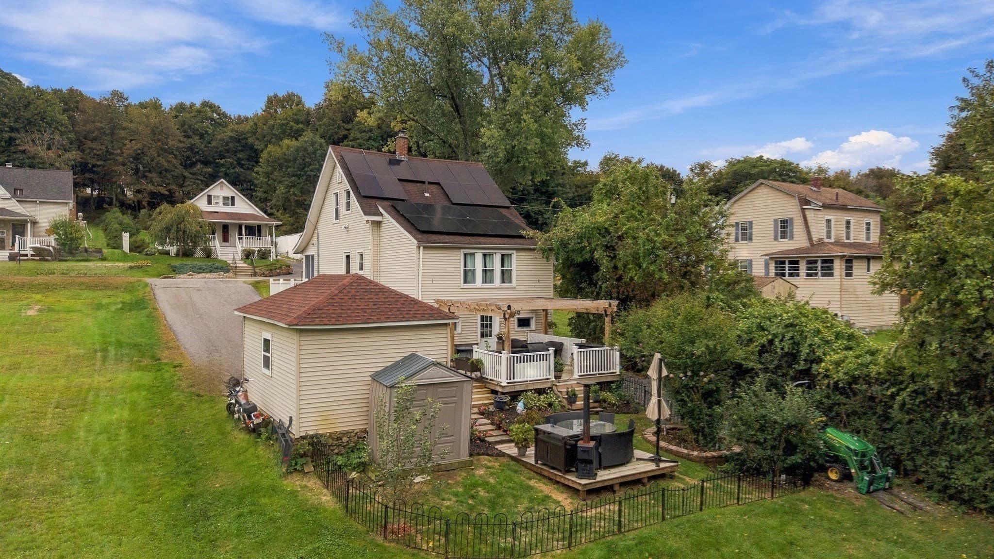Single Family Residence at 16 Field St, Auburn MA 01501, Auburn, photo 32 of 42