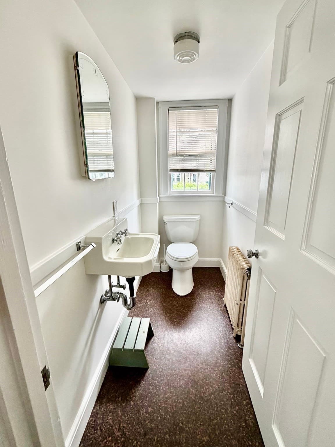 Single Family Residence at 11 Benz St, Springfield MA 01118, Springfield, photo 6 of 17