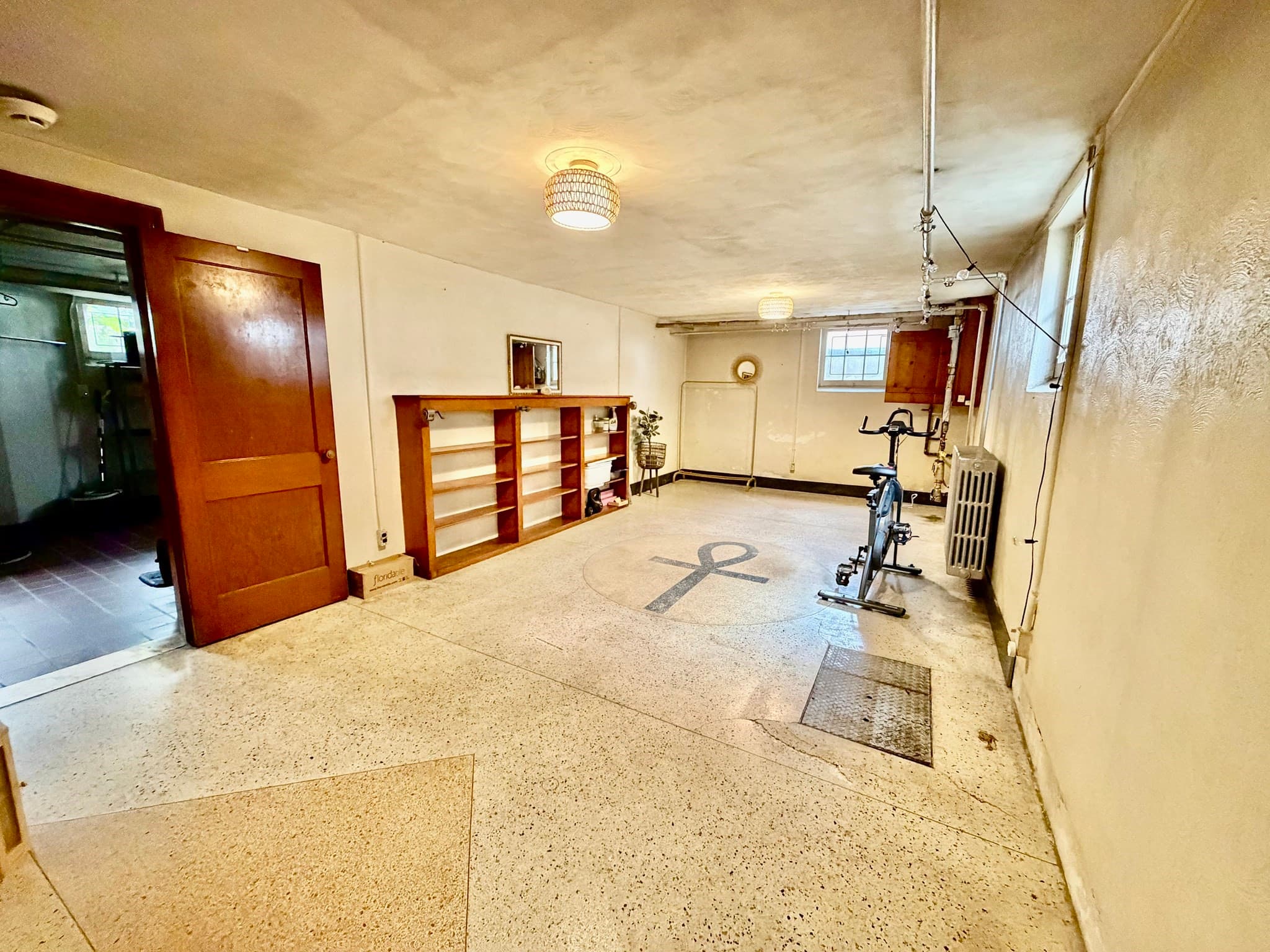 Single Family Residence at 11 Benz St, Springfield MA 01118, Springfield, photo 14 of 17