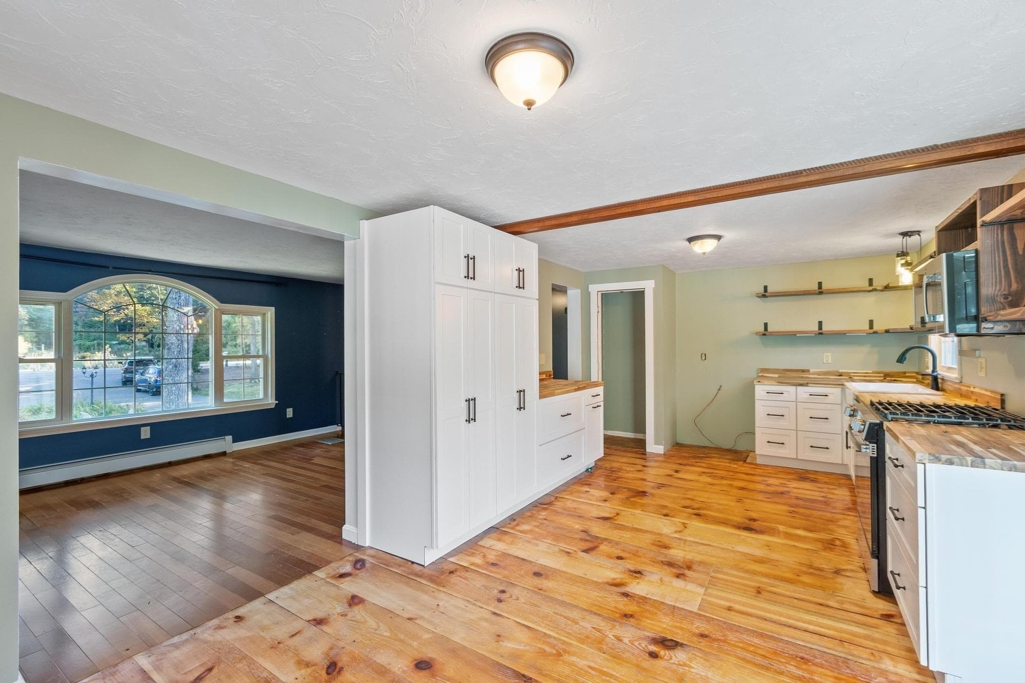 Single Family Residence at 45 Williamsville Rd, Hubbardston MA 01452, Hubbardston, photo 26 of 42