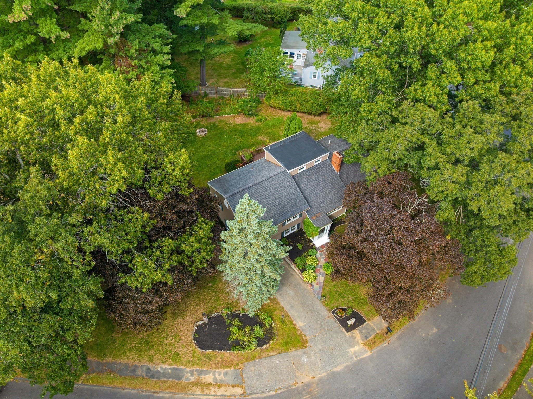 Single Family Residence at 17 Rich Rd, Woburn MA 01801, Woburn, photo 24 of 27