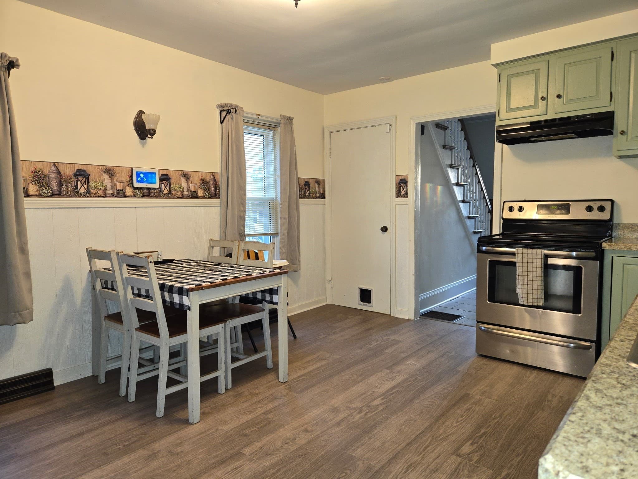 Single Family Residence at 21 Smith Ave, Ware MA 01082, Ware, photo 8 of 16