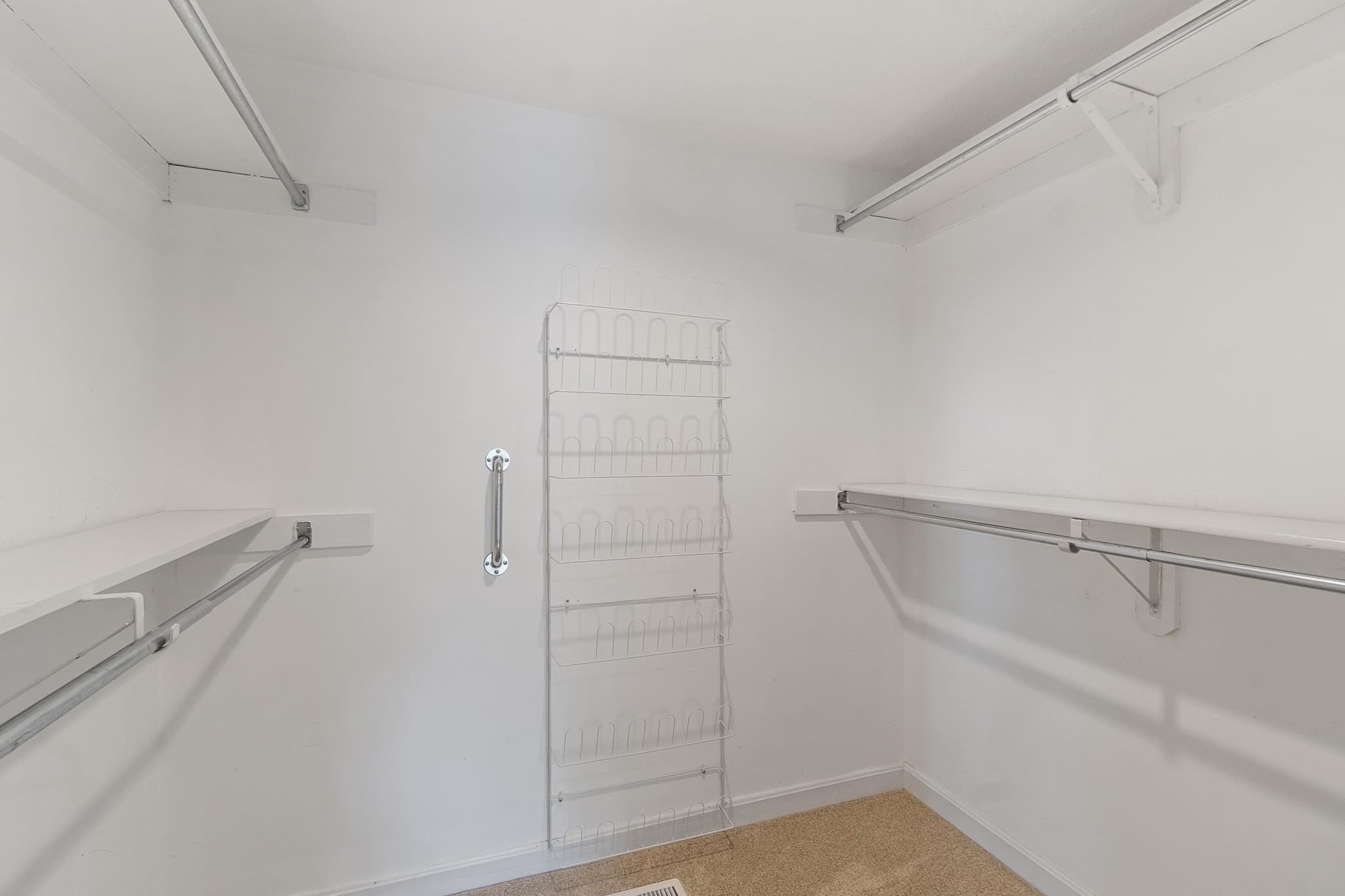 Condominium at 41 Mitchell Grant Way # 41, Bedford MA 01730, Bedford, photo 16 of 37