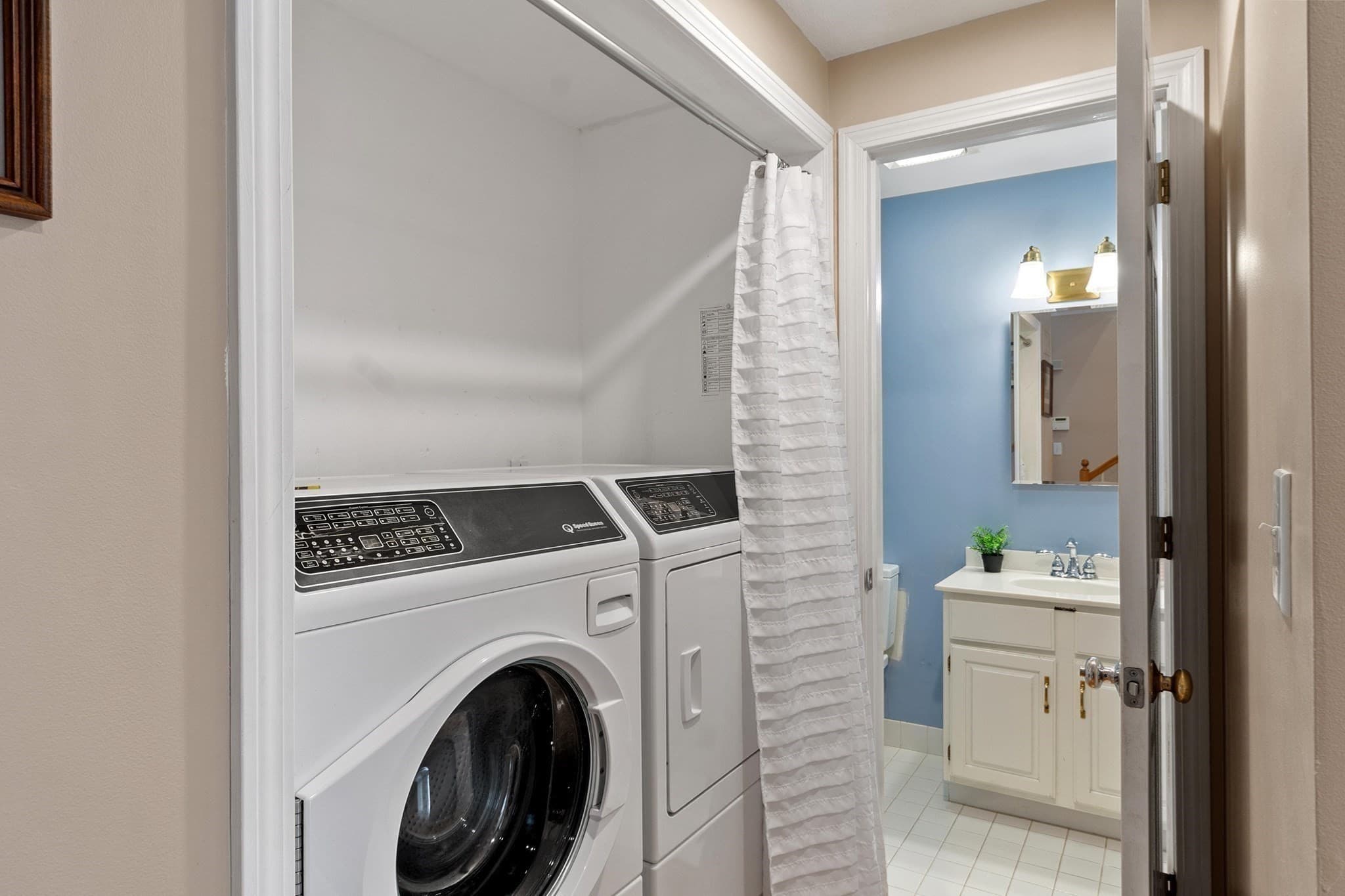 Condominium at 41 Mitchell Grant Way # 41, Bedford MA 01730, Bedford, photo 19 of 37