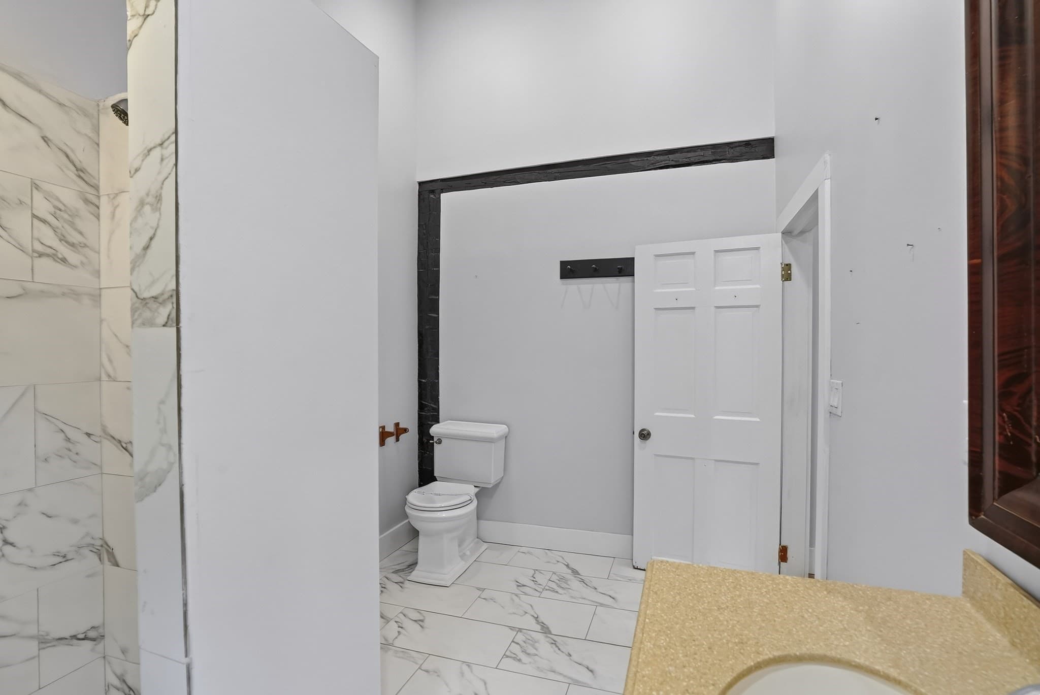 Single Family Residence at 32 Norton Orchard Rd, Edgartown MA 02539, Edgartown, photo 19 of 35