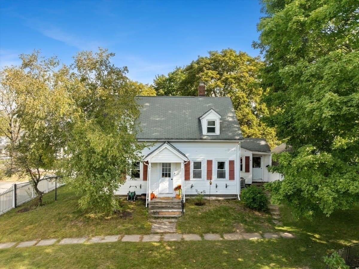 Single Family Residence at 24 School Street, Walpole MA 02081, Walpole, photo 2 of 42