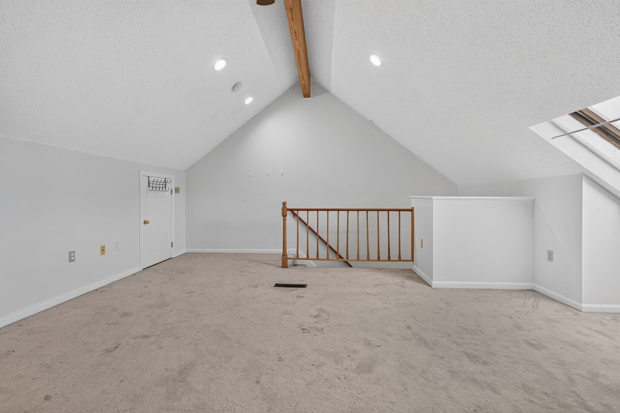 Condominium at 18 Indian Hill Lane # 18, Salem MA 01970, Salem, photo 26 of 31
