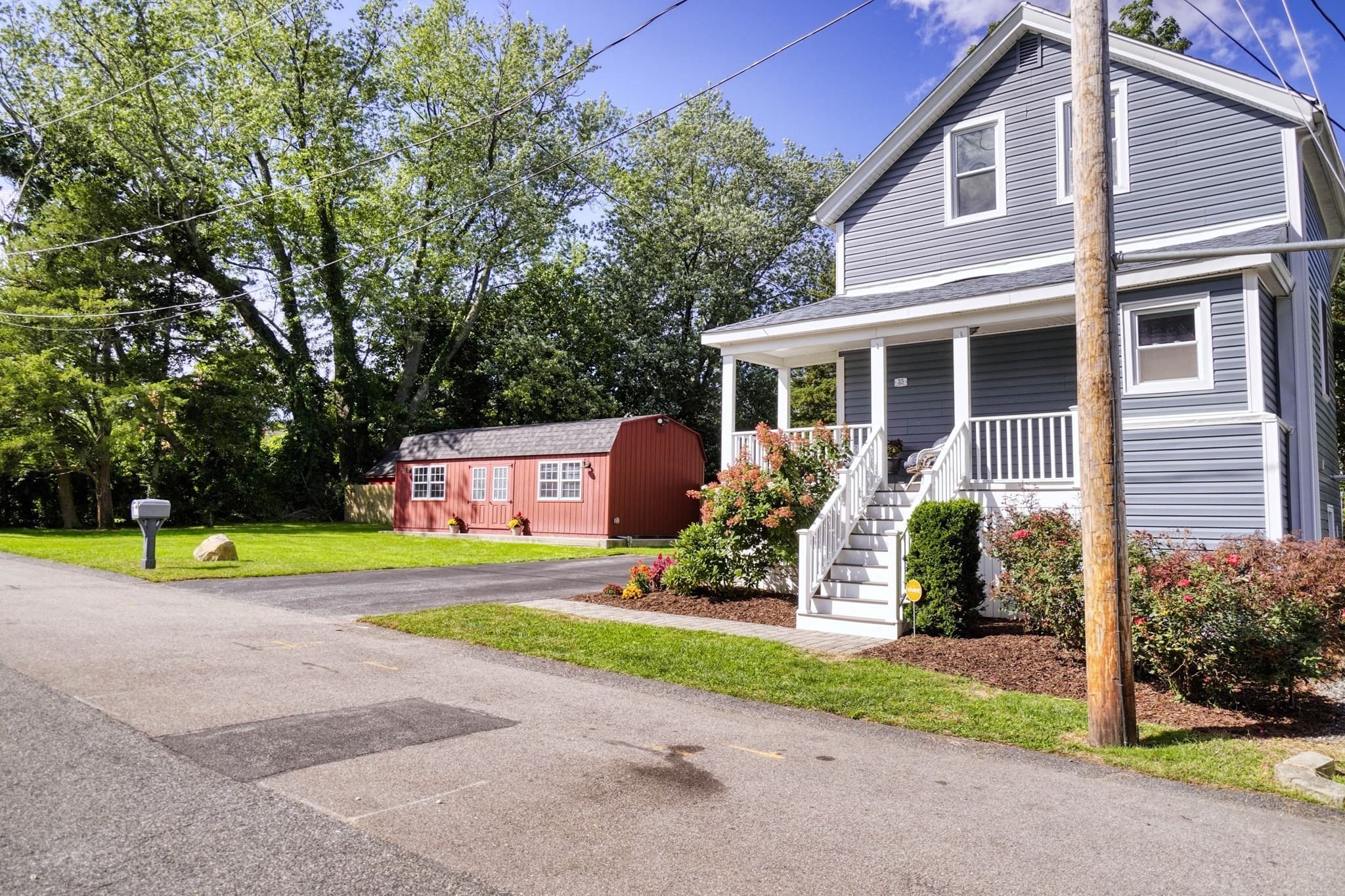 Single Family Residence at 35 Nightingale St, Fall River MA 02721, Fall River, photo 2 of 38