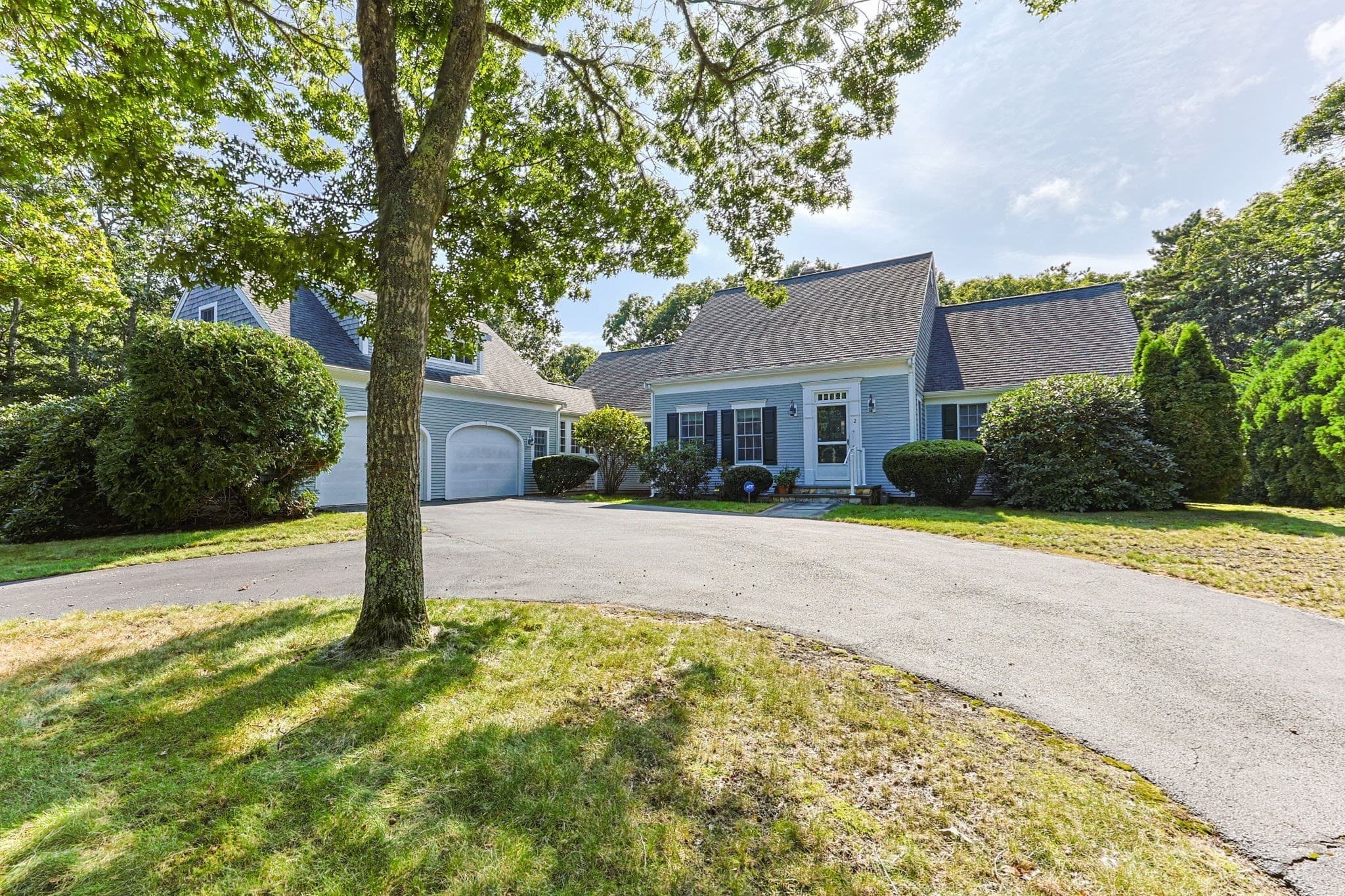 2 Harding Ln, Harwich MA 02645