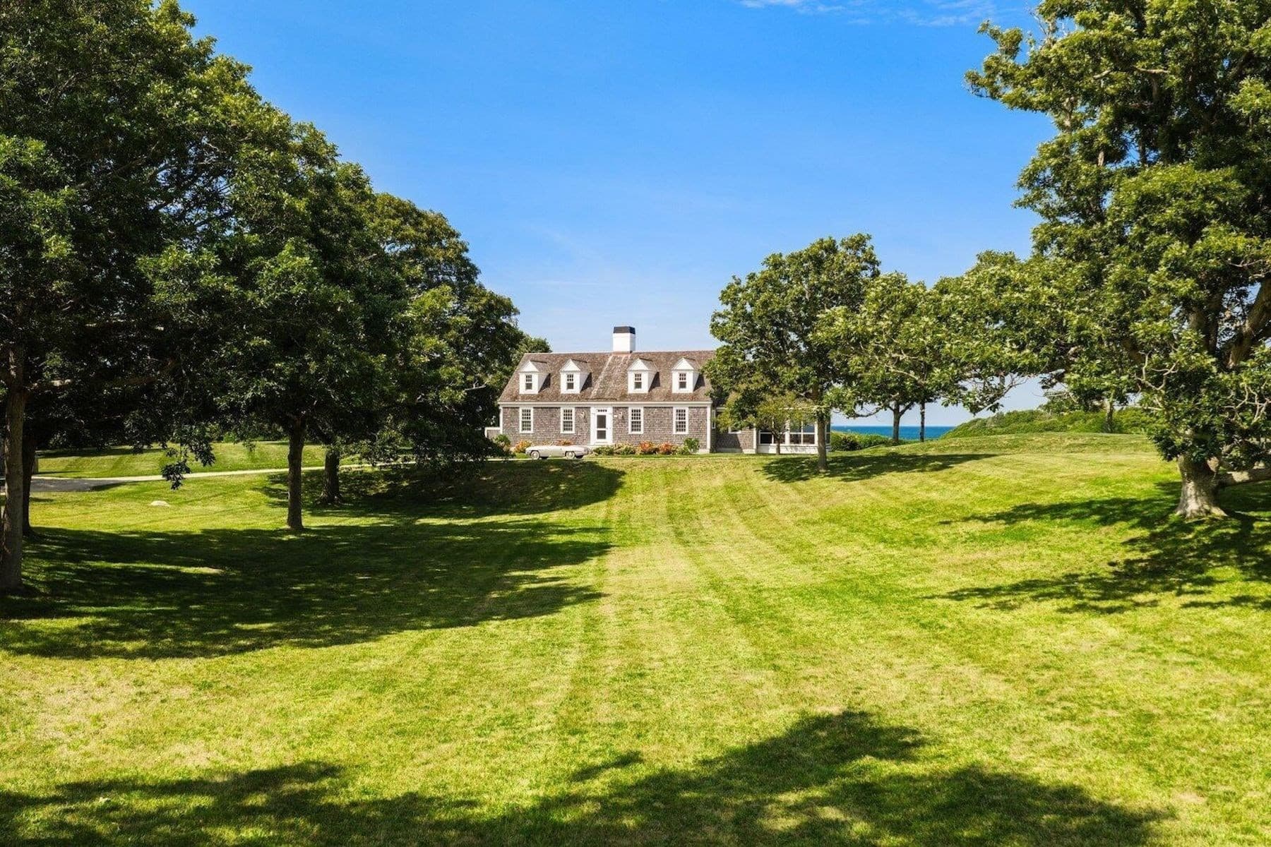 Single Family Residence at 102 Sesuit Neck Rd, Dennis MA 02641, Dennis, photo 7 of 42