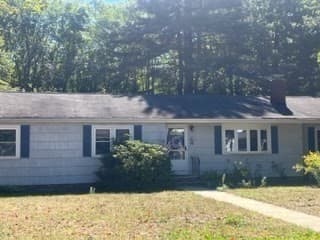Single Family Residence at 14 Grayland Road, Lynnfield MA 01940, Lynnfield, photo 3 of 8
