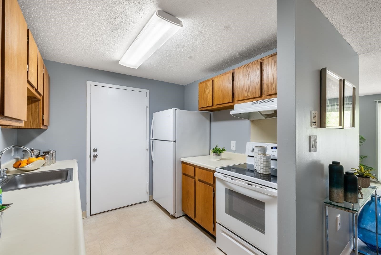 Condominium at 8 Post Oak Ln # 21, Natick MA 01760, Natick, photo 14 of 29