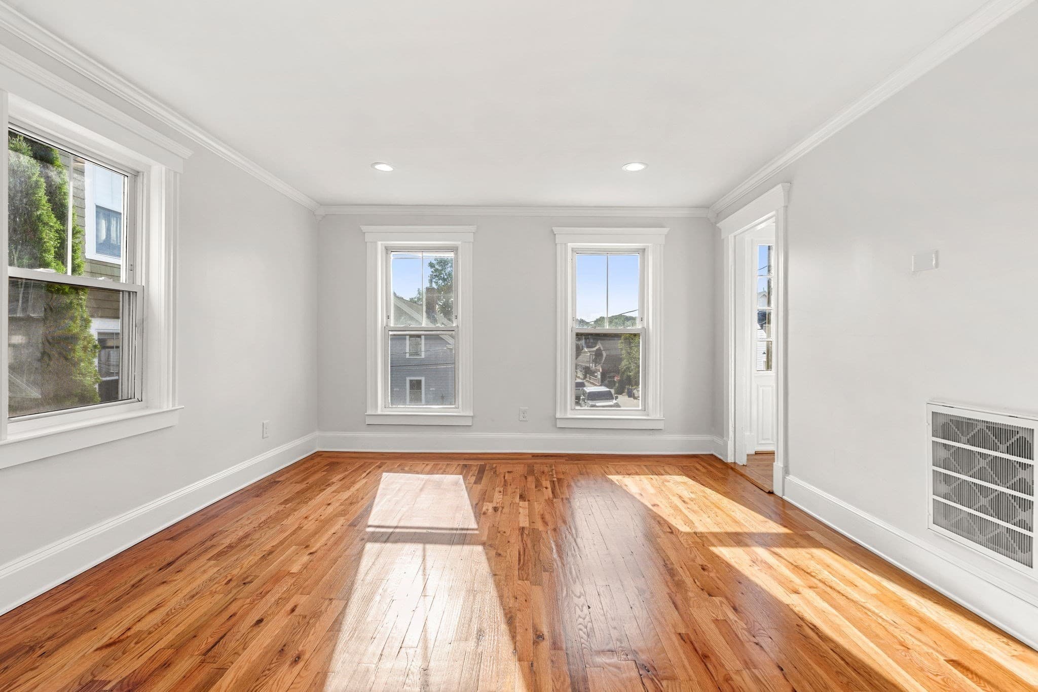 Single Family Residence at 17 Cottage Street, Marblehead MA 01945, Marblehead, photo 8 of 27