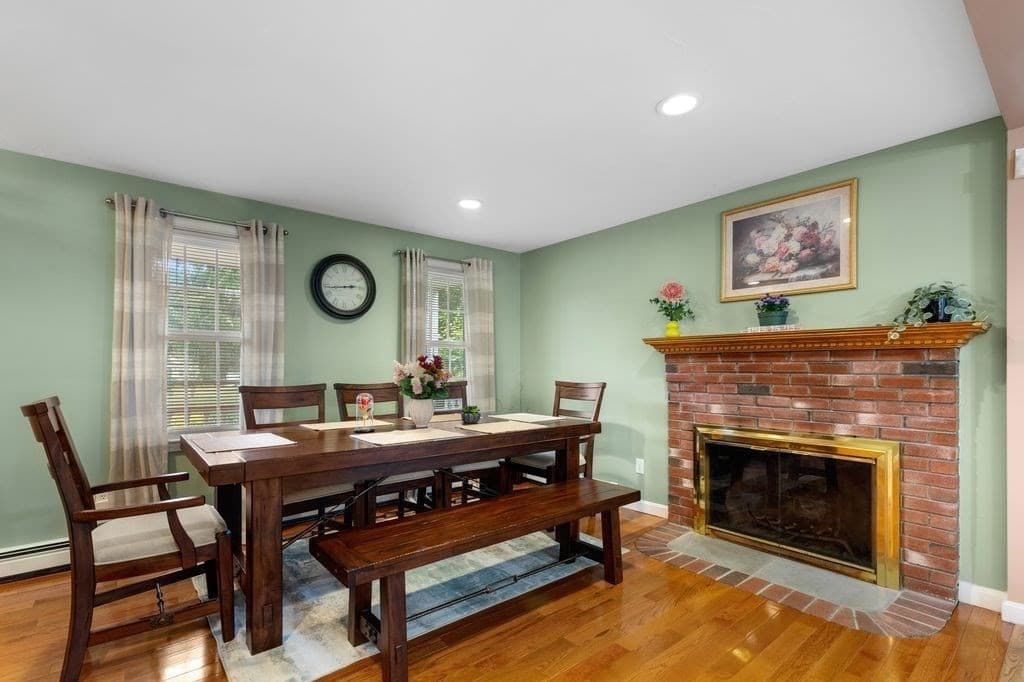 Single Family Residence at 55 Bay Farm Drive, Plymouth MA 02360, Plymouth, photo 17 of 42