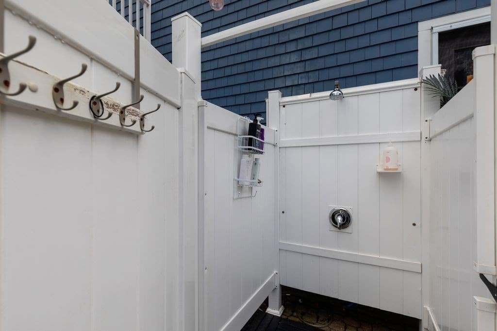 Single Family Residence at 55 Bay Farm Drive, Plymouth MA 02360, Plymouth, photo 34 of 42
