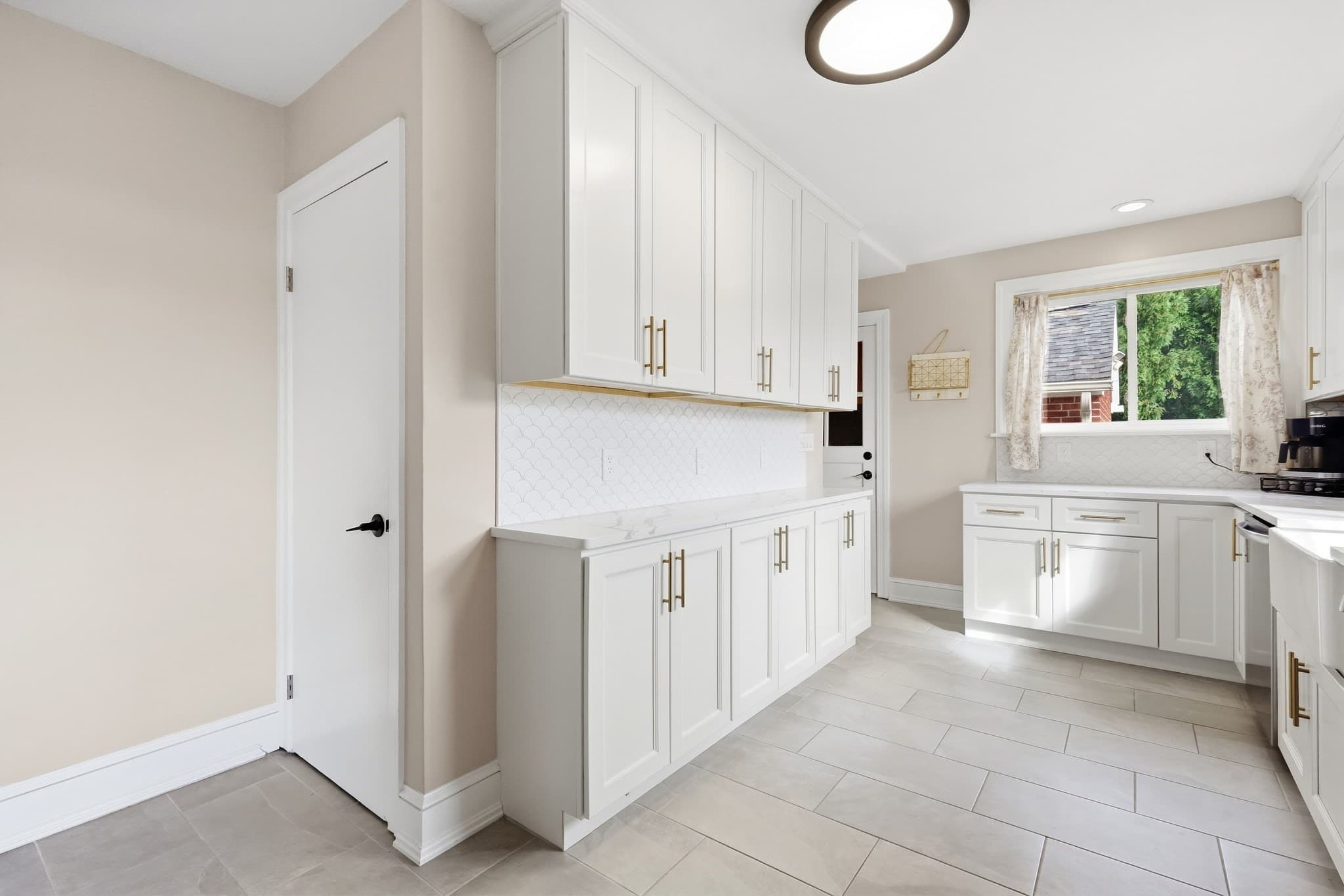 Single Family Residence at 105 Edward St, Agawam MA 01001, Agawam, photo 13 of 42