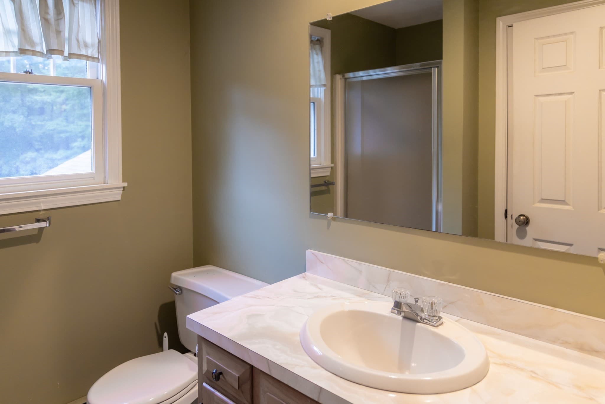 Single Family Residence at 15 Hannan Ridge Rd, Haverhill MA 01832, Haverhill, photo 27 of 42