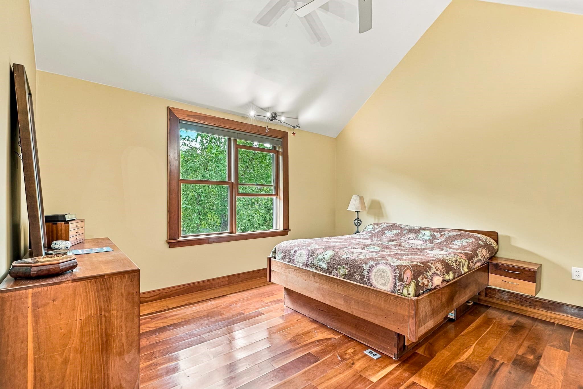 Single Family Residence at 10 Half Moon Hill # 10, Acton MA 01720, Acton, photo 18 of 36
