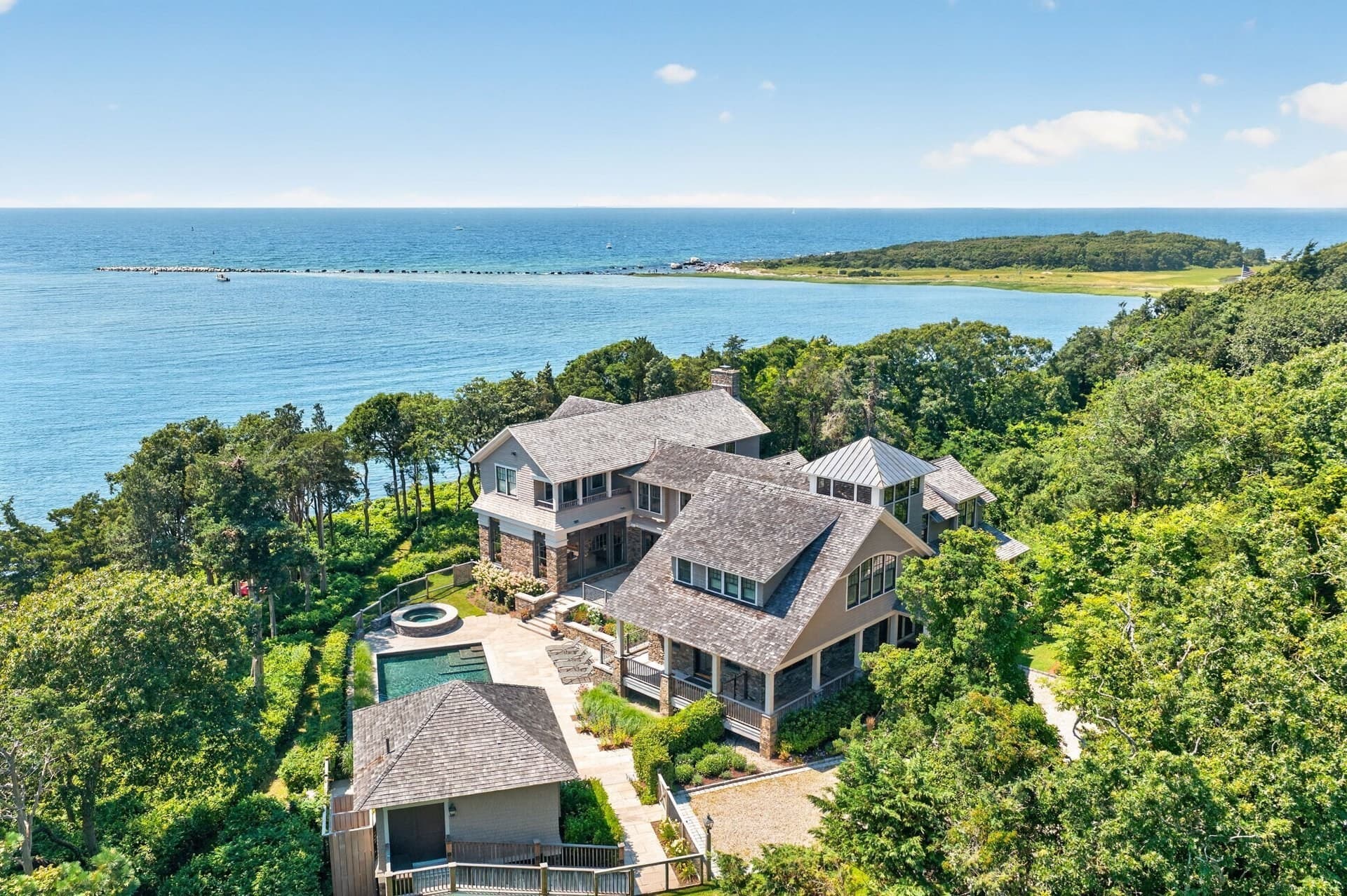 Single Family Residence at 26 Greycourt Lane, Falmouth MA 02540, Falmouth, photo 3 of 14