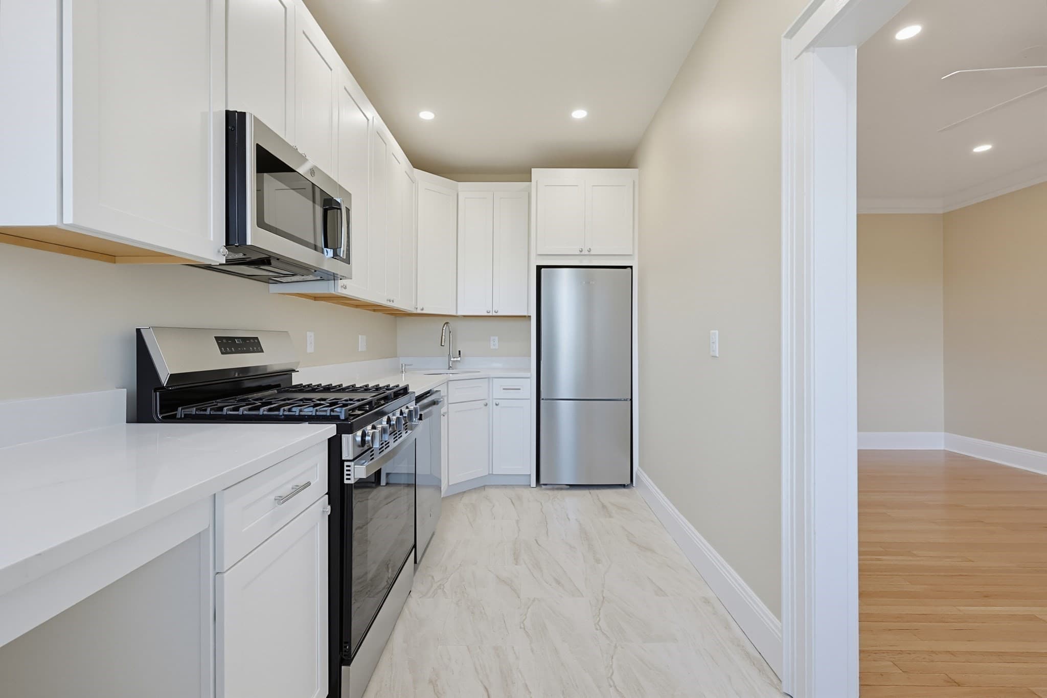 Condominium at 4 Chiswick Road # 31, Boston MA 02135, Boston, photo 5 of 42