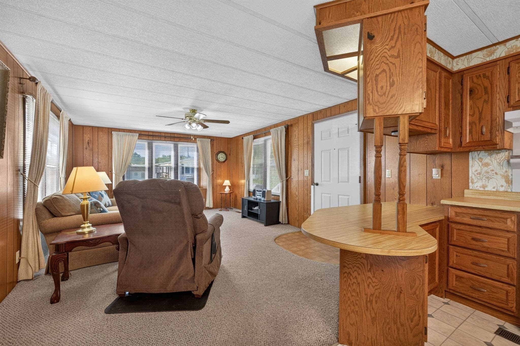 Mobile Home at 151 Easy St, Raynham MA 02767, Raynham, photo 7 of 31