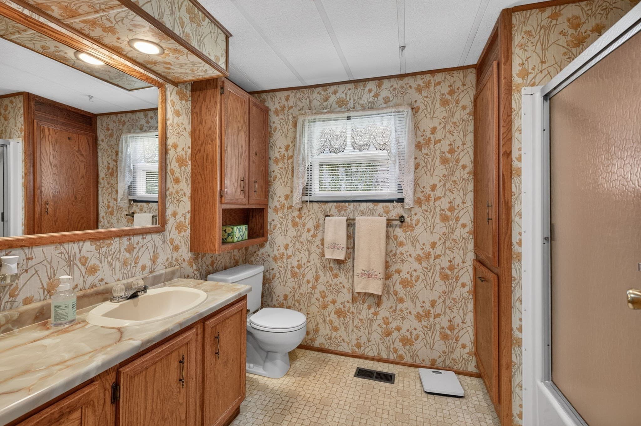 Mobile Home at 151 Easy St, Raynham MA 02767, Raynham, photo 20 of 31